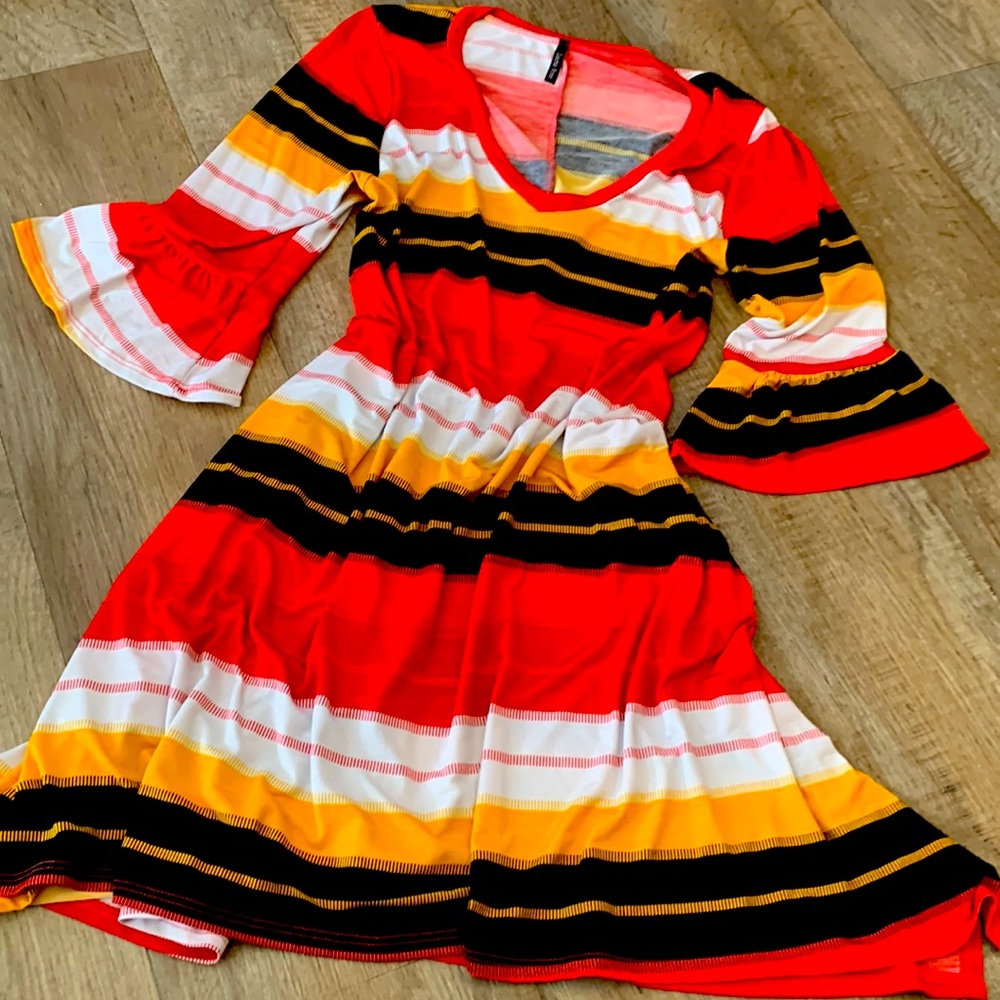 Emma Rose Red Stripe Bell Sleeve A-line Mini Dress M/L EUC